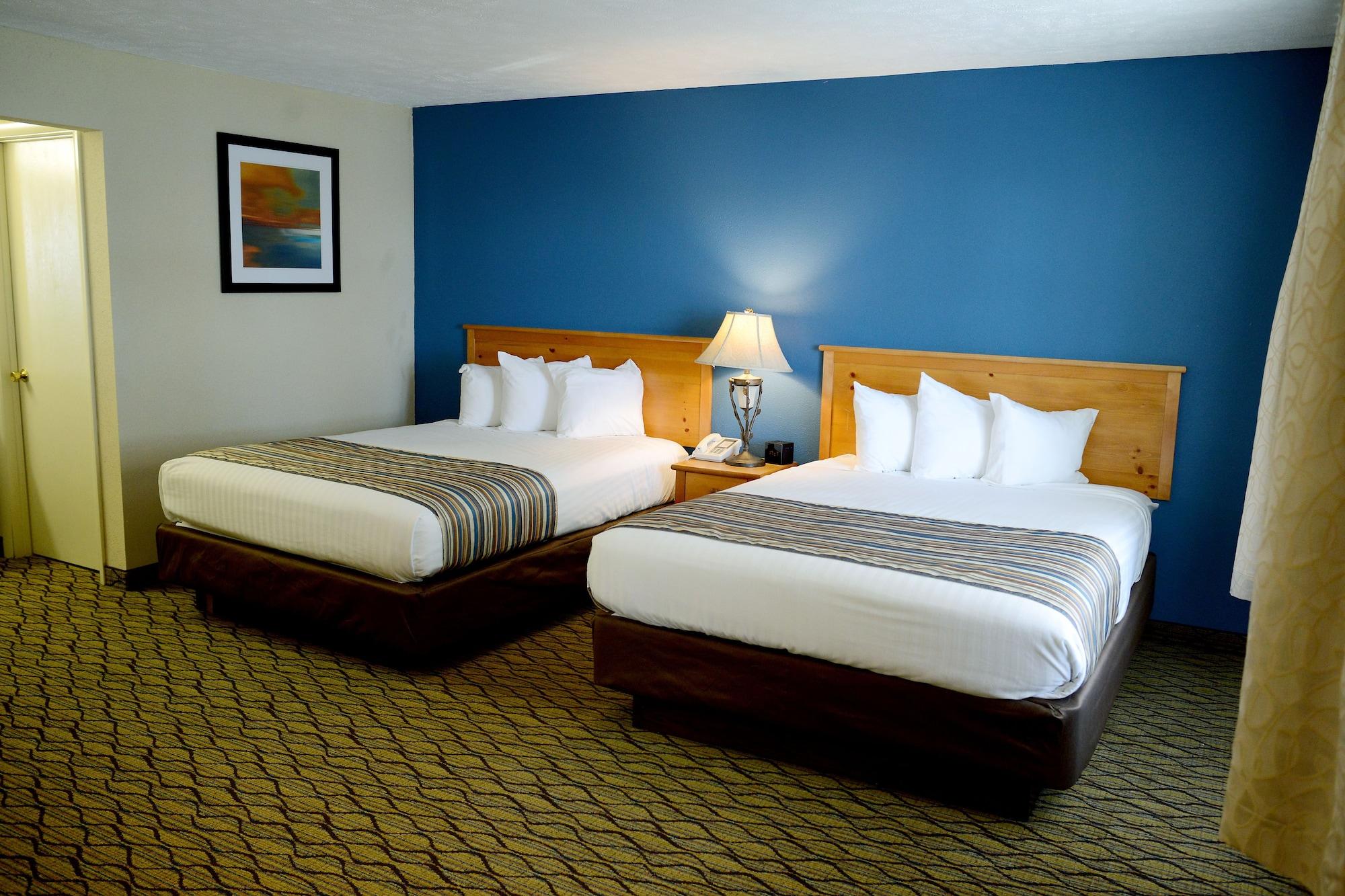 Baymont By Wyndham St. Ignace Lakefront Zewnętrze zdjęcie