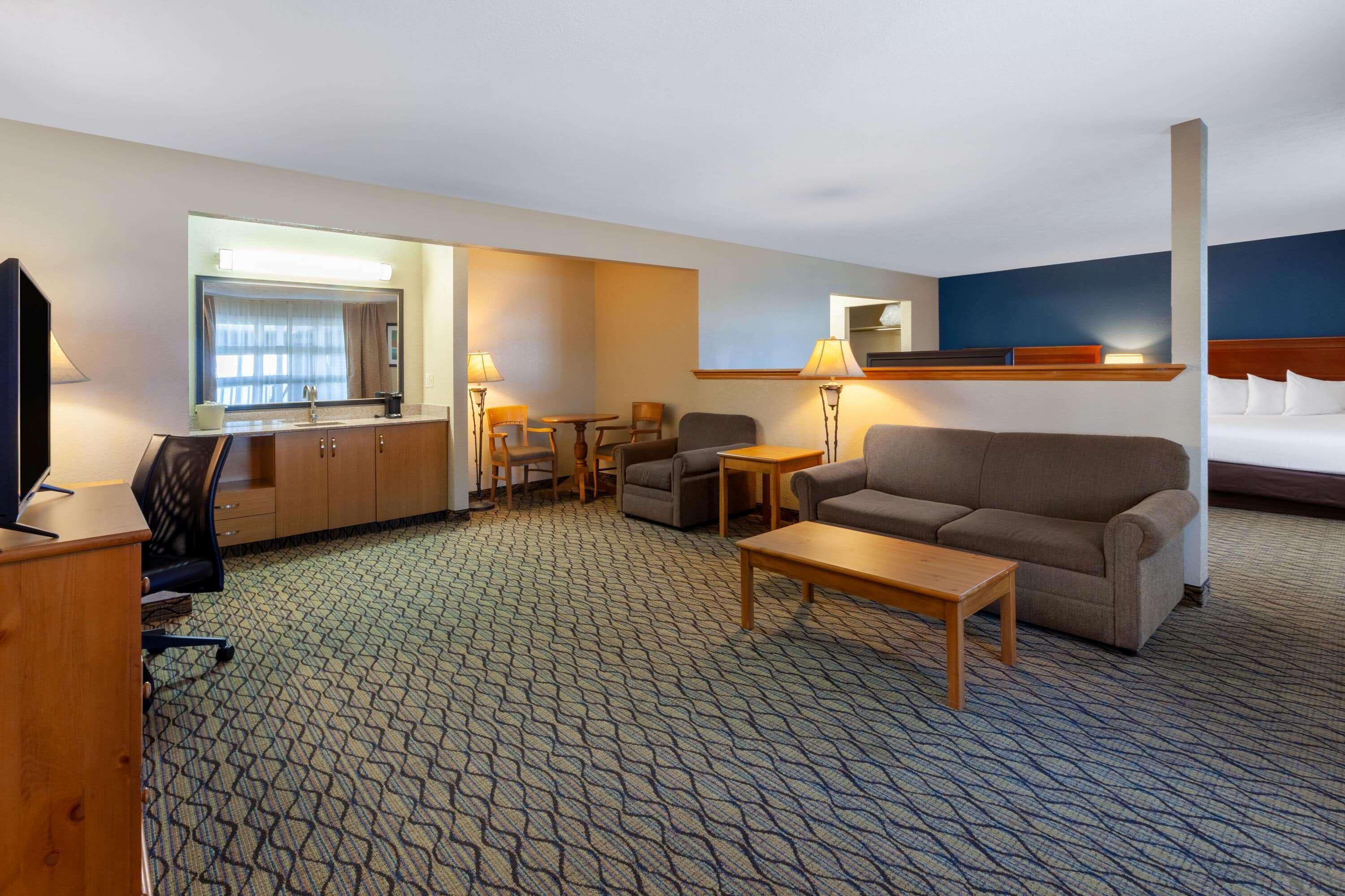 Baymont By Wyndham St. Ignace Lakefront Zewnętrze zdjęcie