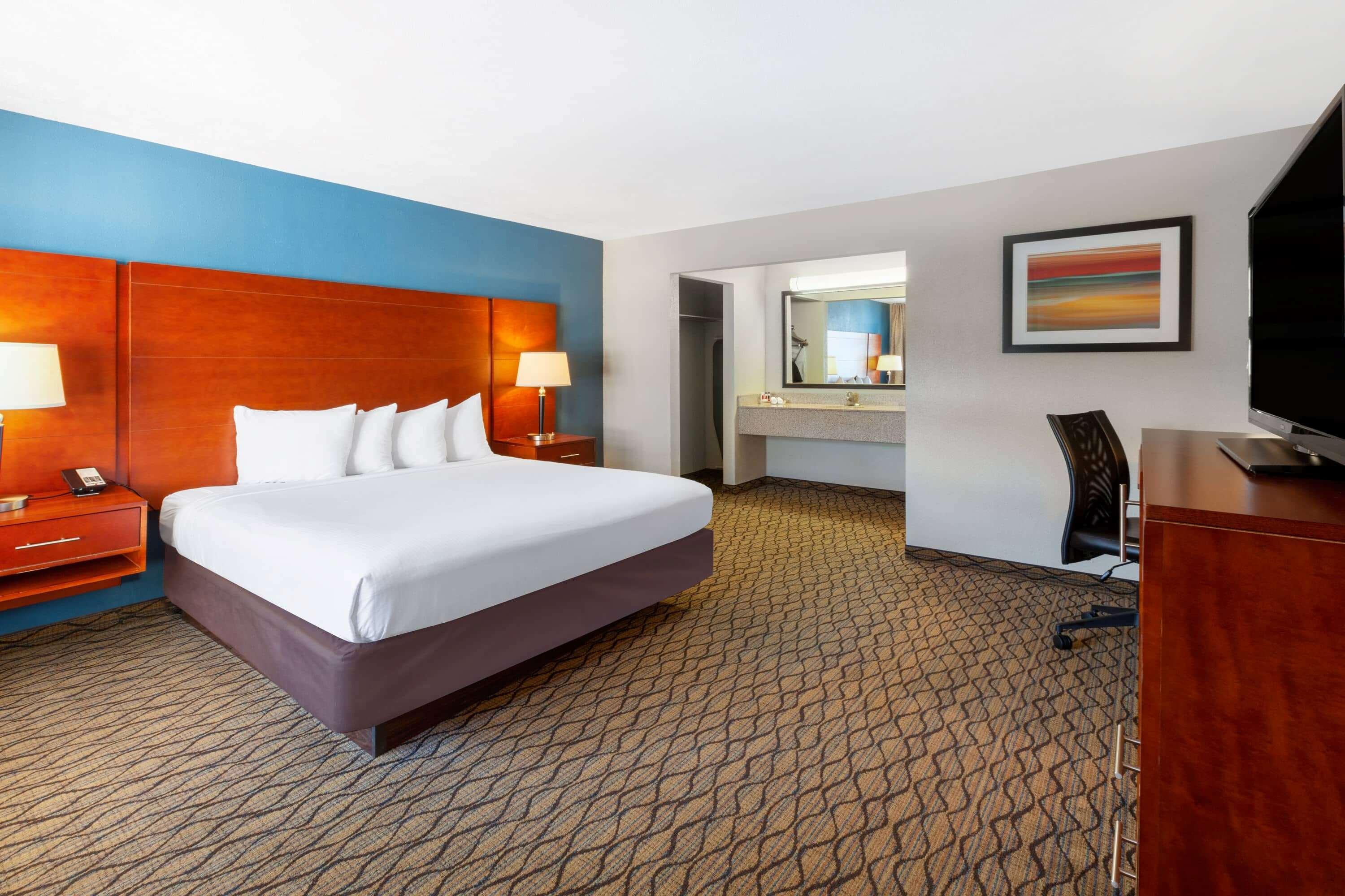 Baymont By Wyndham St. Ignace Lakefront Zewnętrze zdjęcie