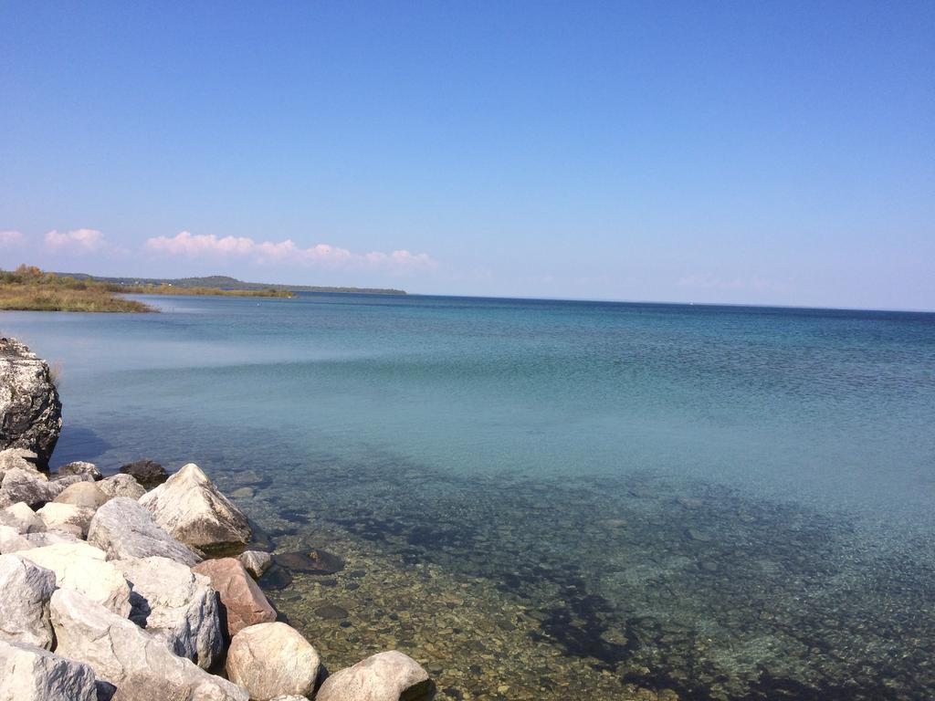 Baymont By Wyndham St. Ignace Lakefront Zewnętrze zdjęcie