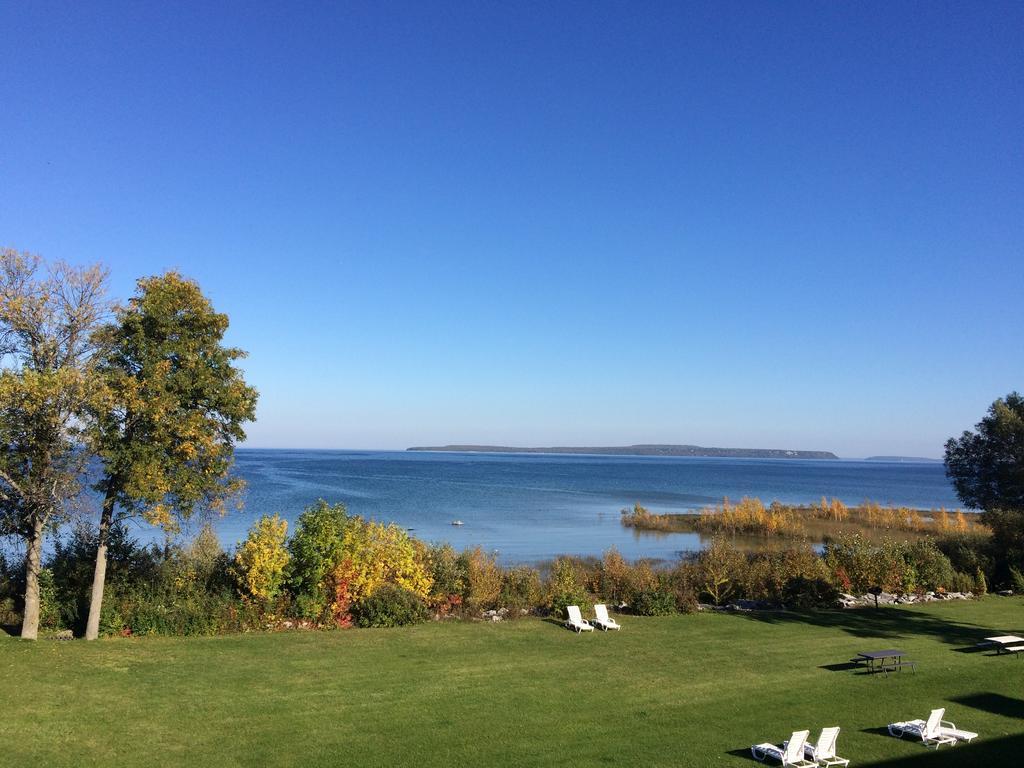 Baymont By Wyndham St. Ignace Lakefront Zewnętrze zdjęcie